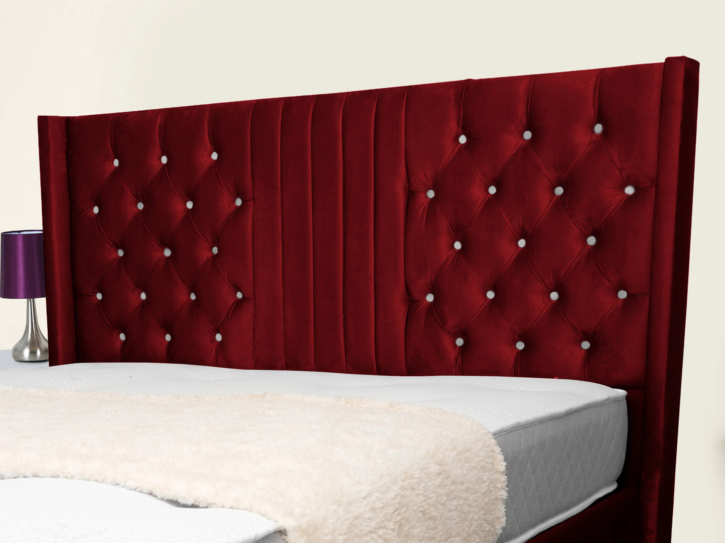 Middleton Winged Upholstered Bed