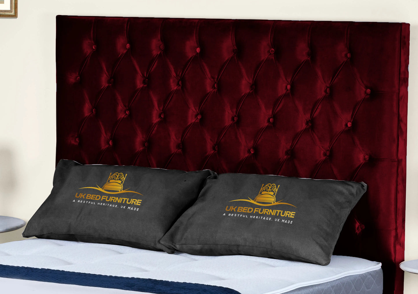 Florida Upholstered bed