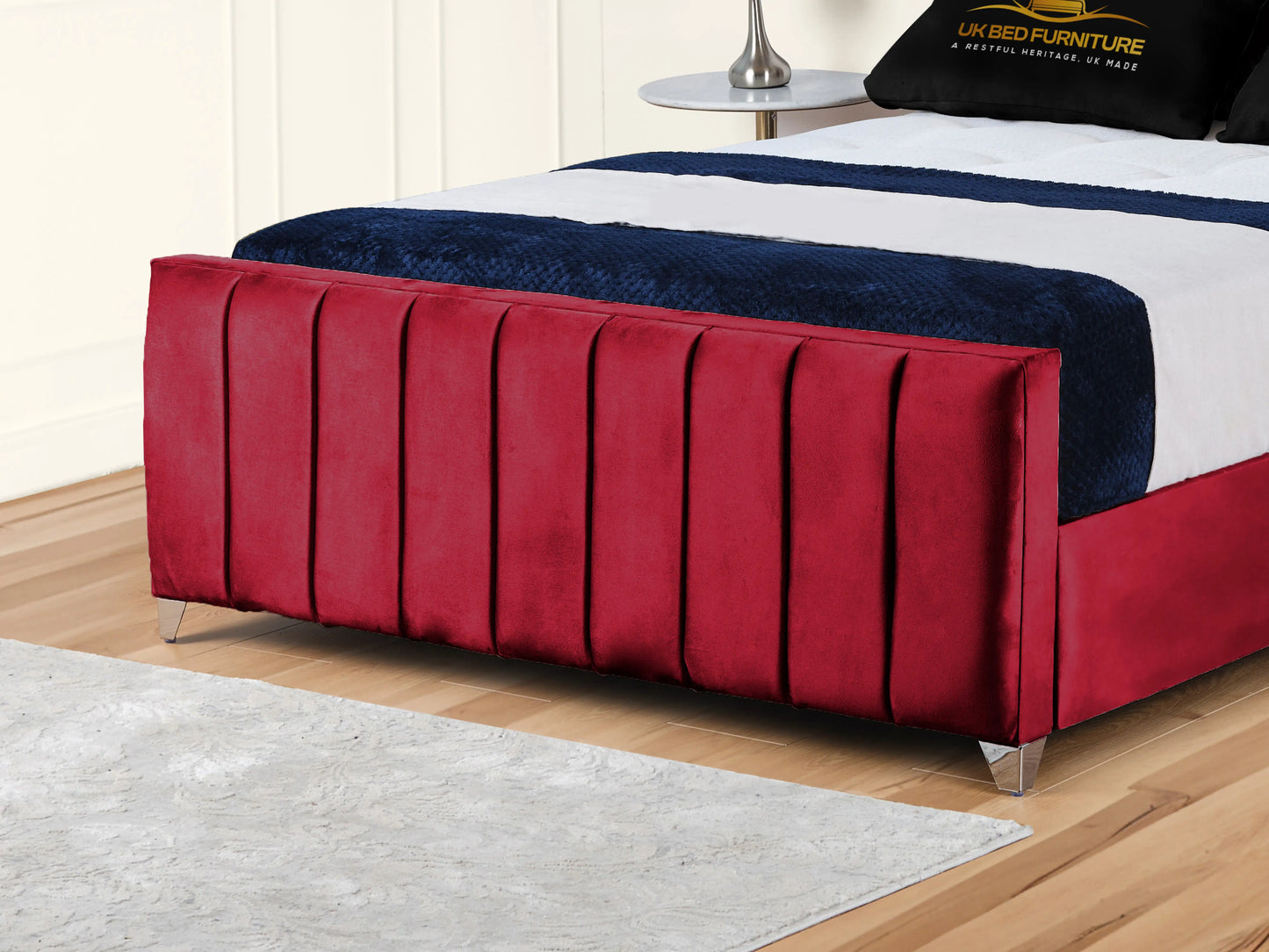 Lisburn Upholstered bed