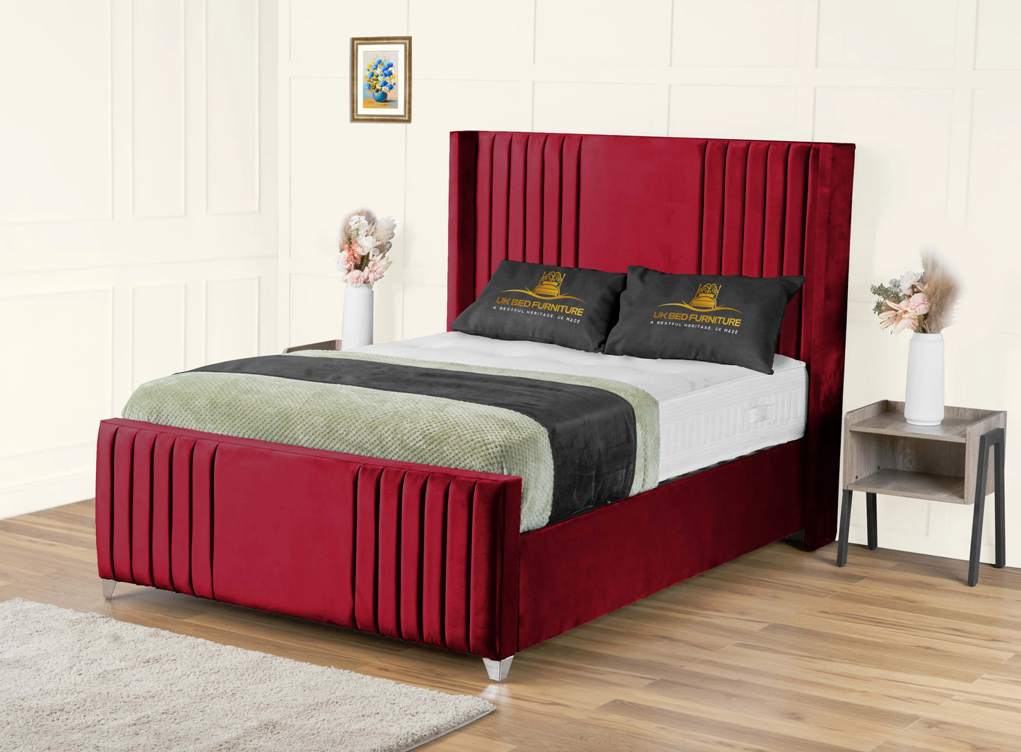 Elise lined winged Upholstered Bed