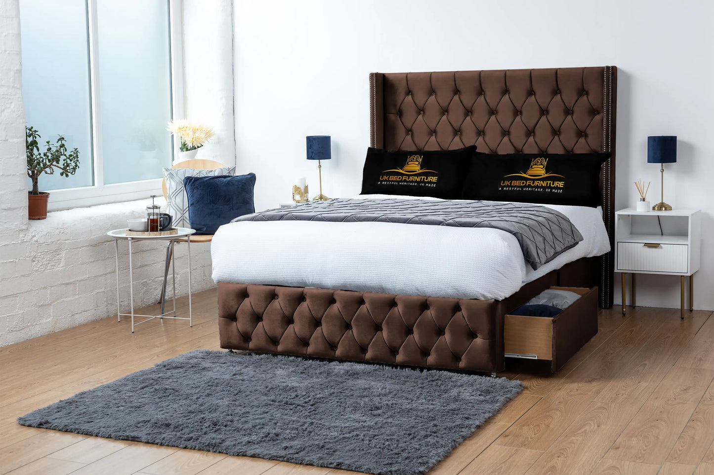 Jasmine Divan Bed