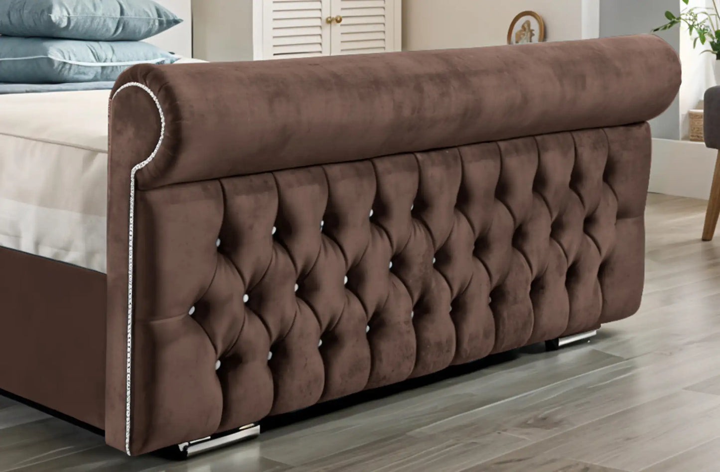 Arcade Sleigh Upholstered Bed