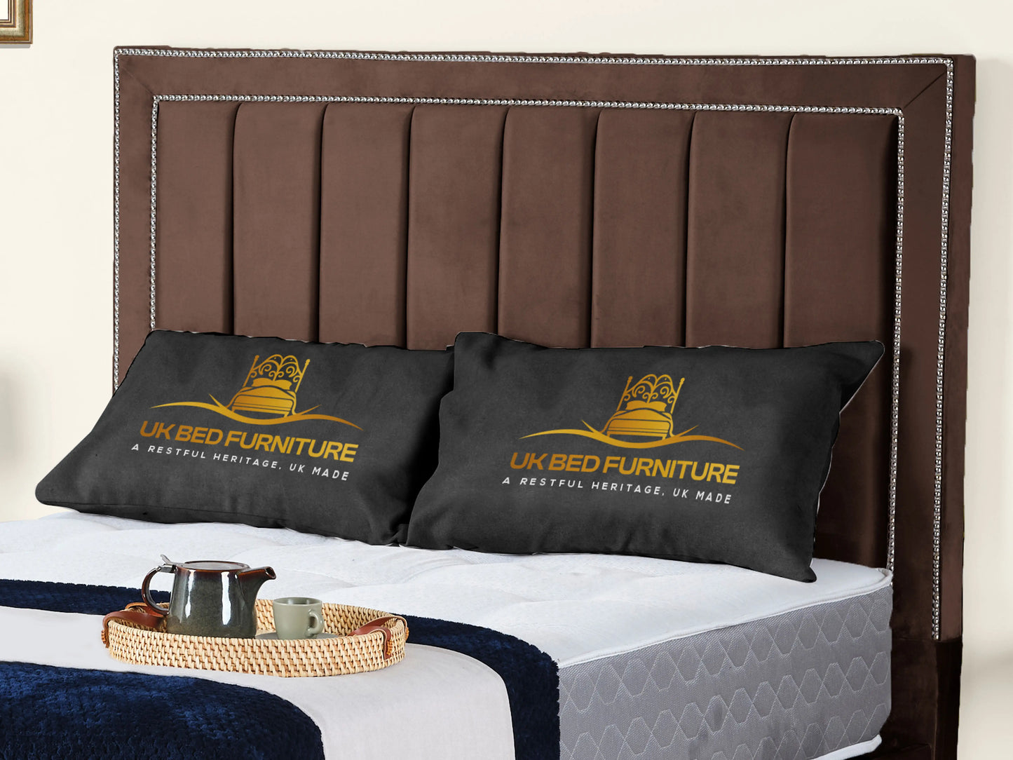 Serena Upholstered bed