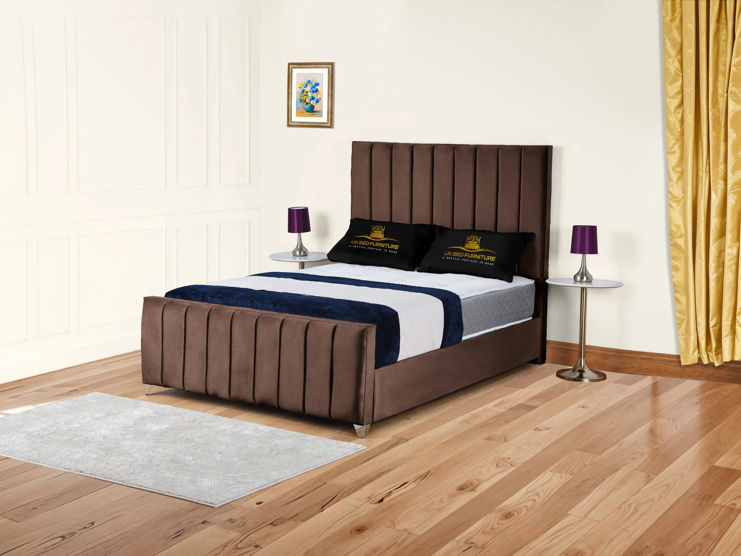Lisburn Upholstered bed