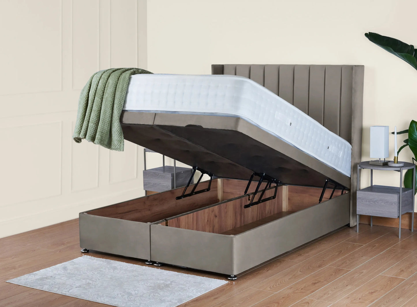 Victoria Ottoman Bed
