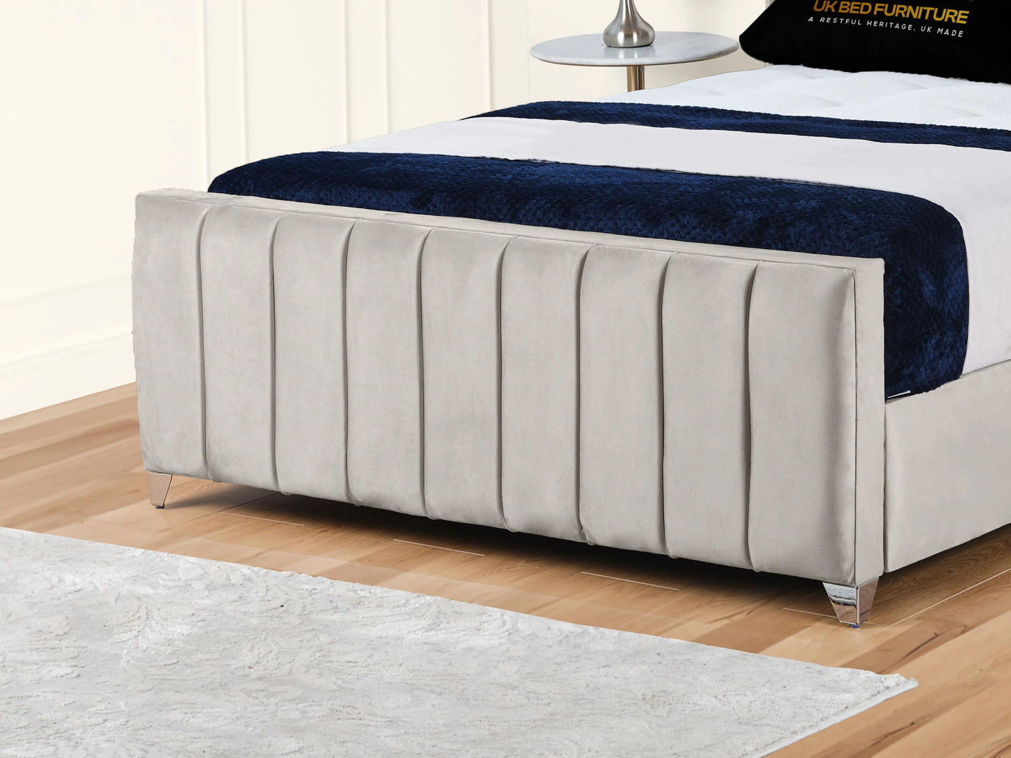 Empire Winged upholstered Bed