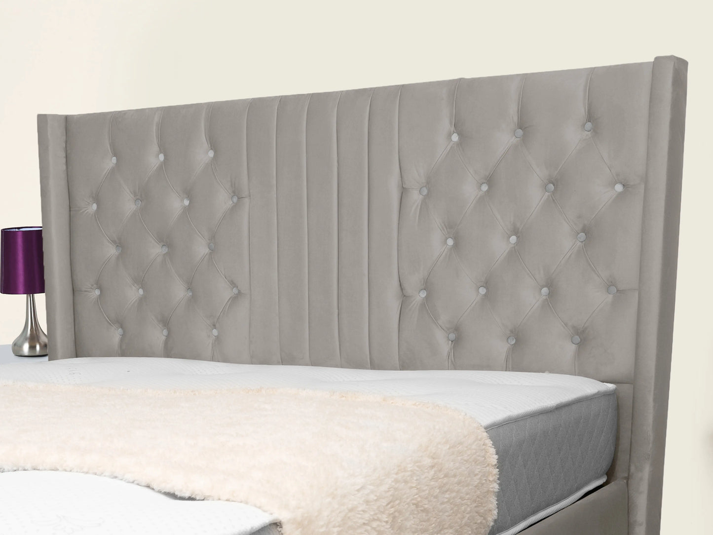 Middleton Winged Upholstered Bed