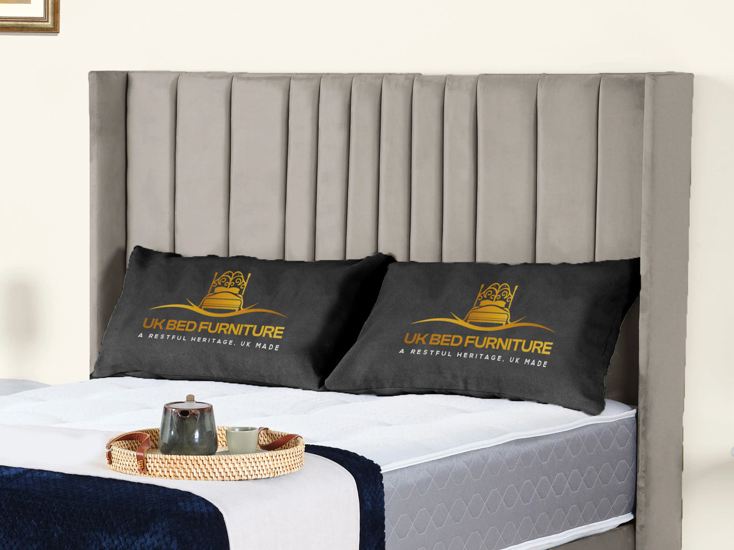 Valencia Lined Wings Upholstered Bed