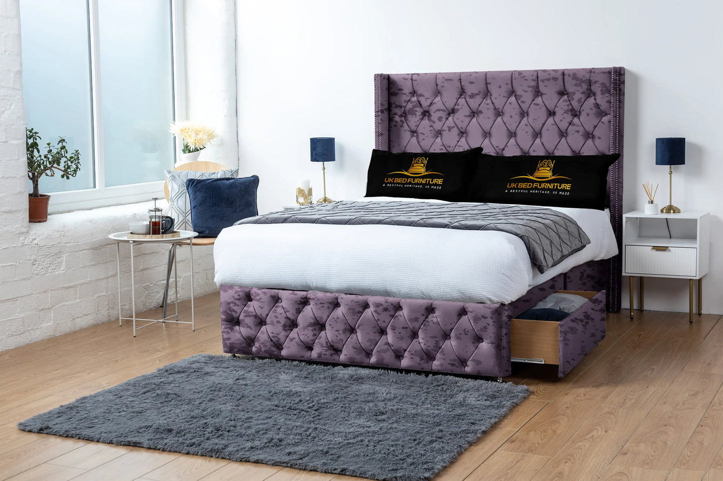 Jasmine Divan Bed