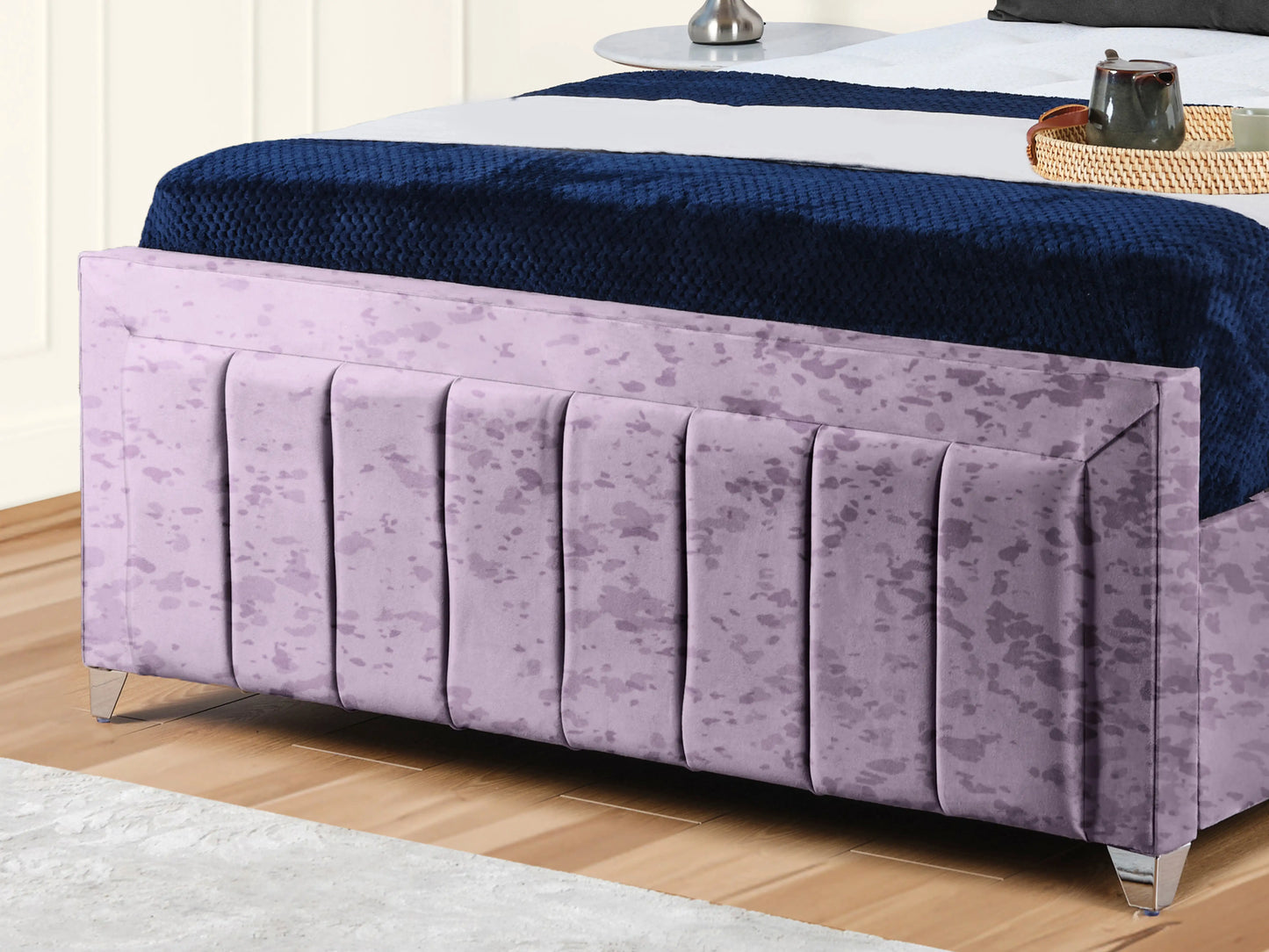 Sierra upholstered Bed