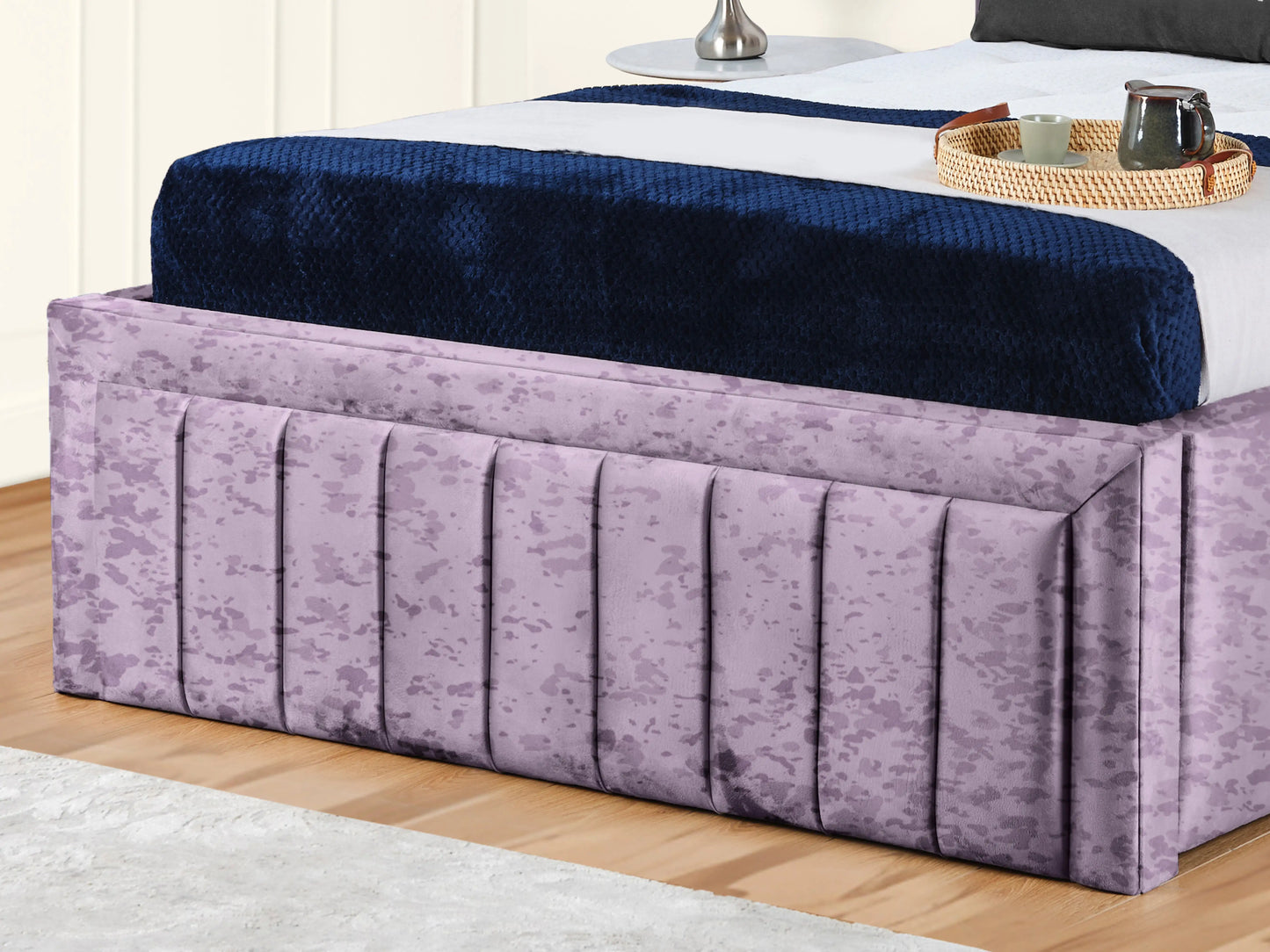 Grand panel Upholstered bed