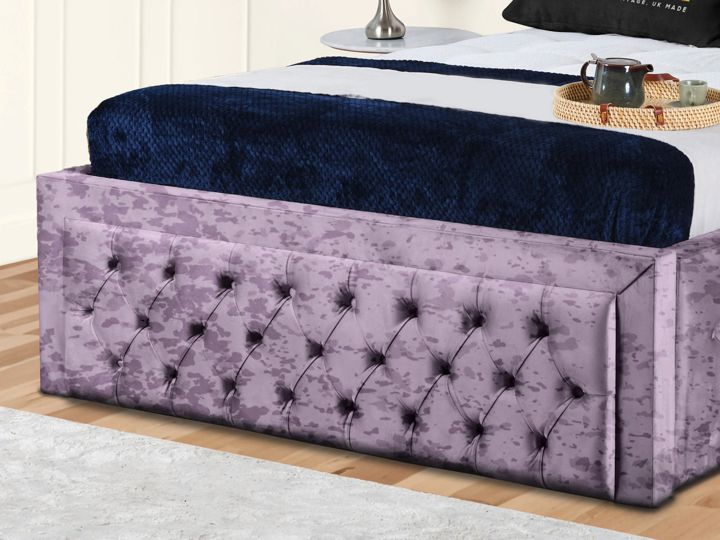 Kiya Upholstered Bed