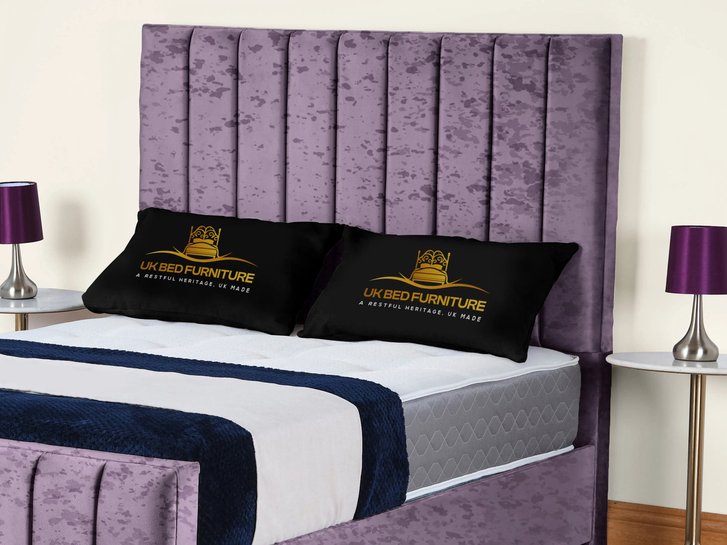 Lisburn Upholstered bed