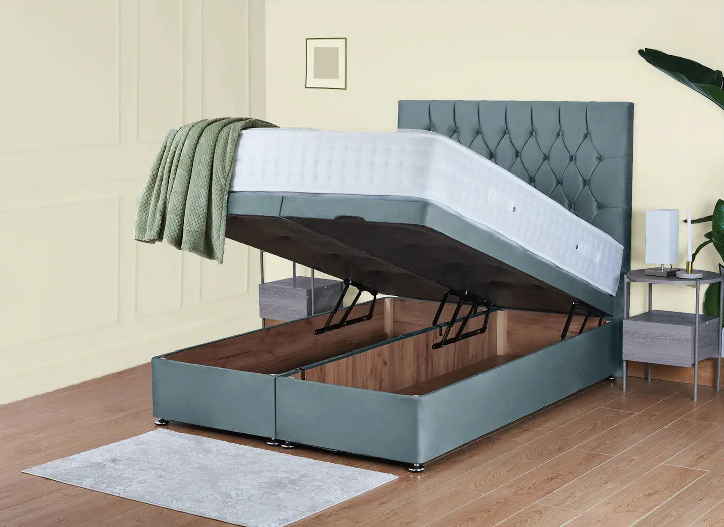 Montreal Ottoman Bed