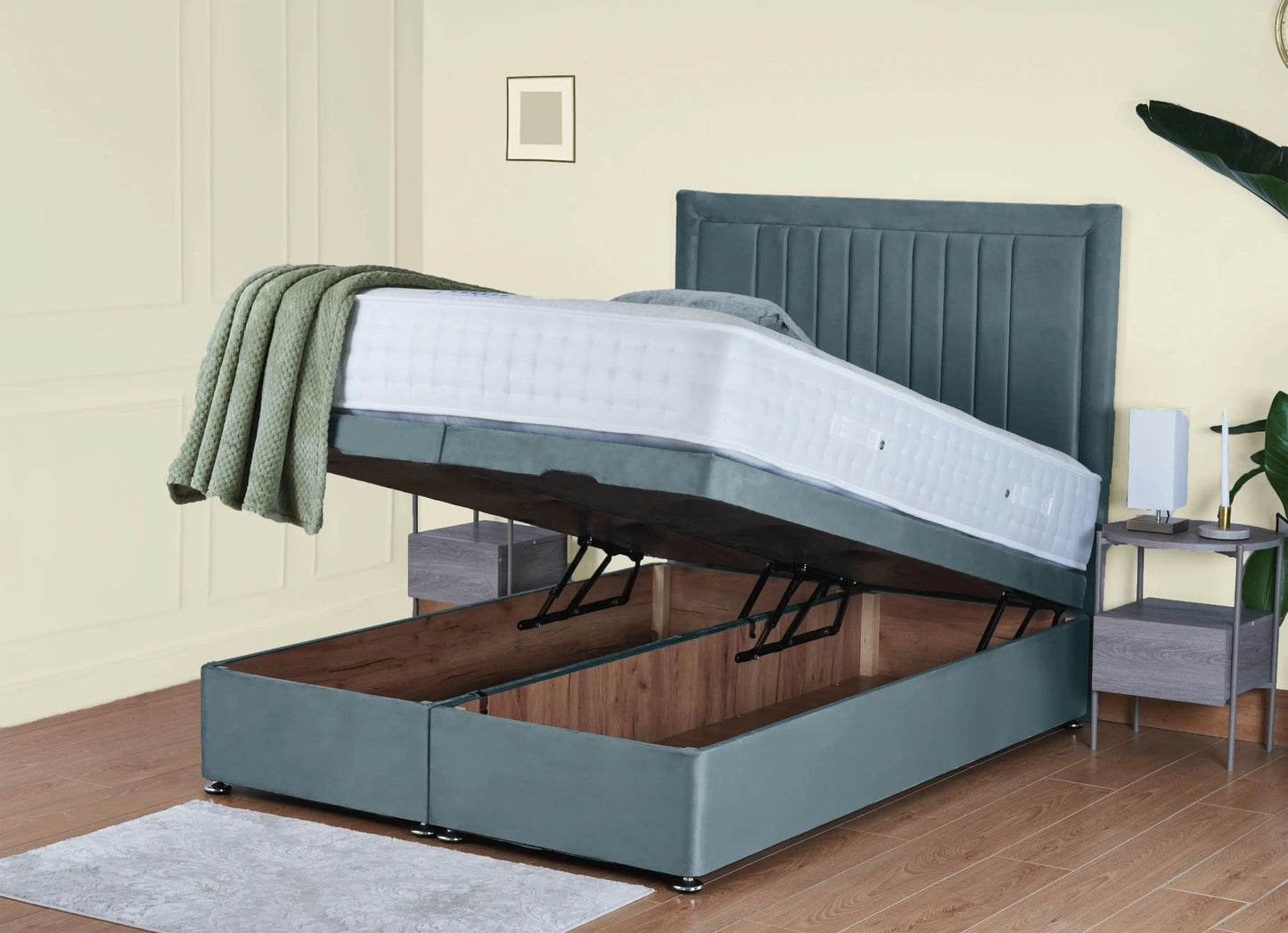 Windsor Ottoman Bed