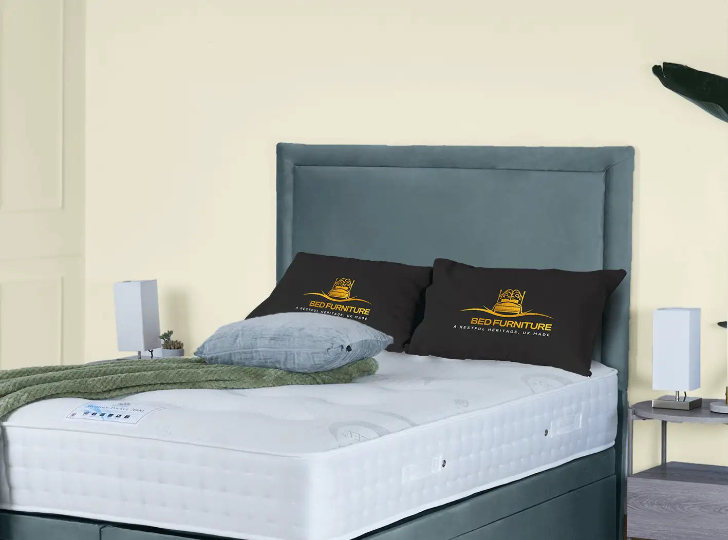 Hanover Ottoman Bed