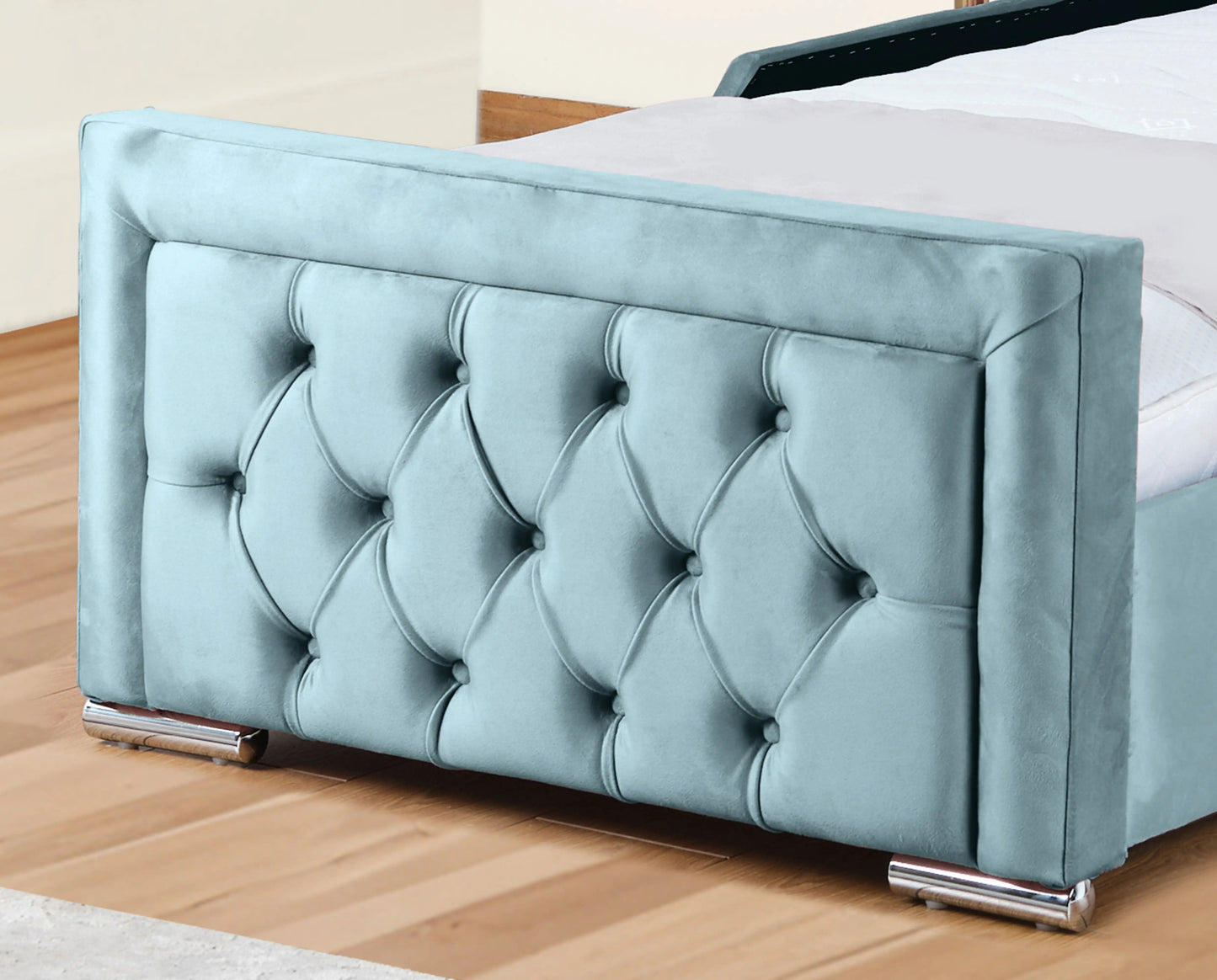 Noha Upholstered Bed
