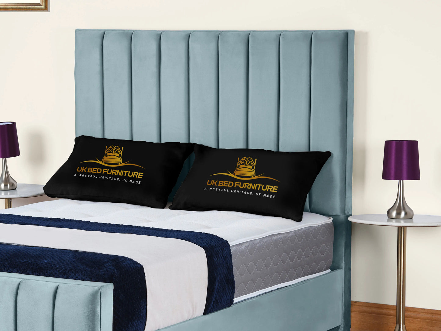 Lisburn Upholstered bed