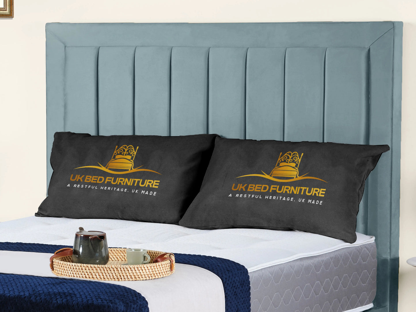 Sierra upholstered Bed