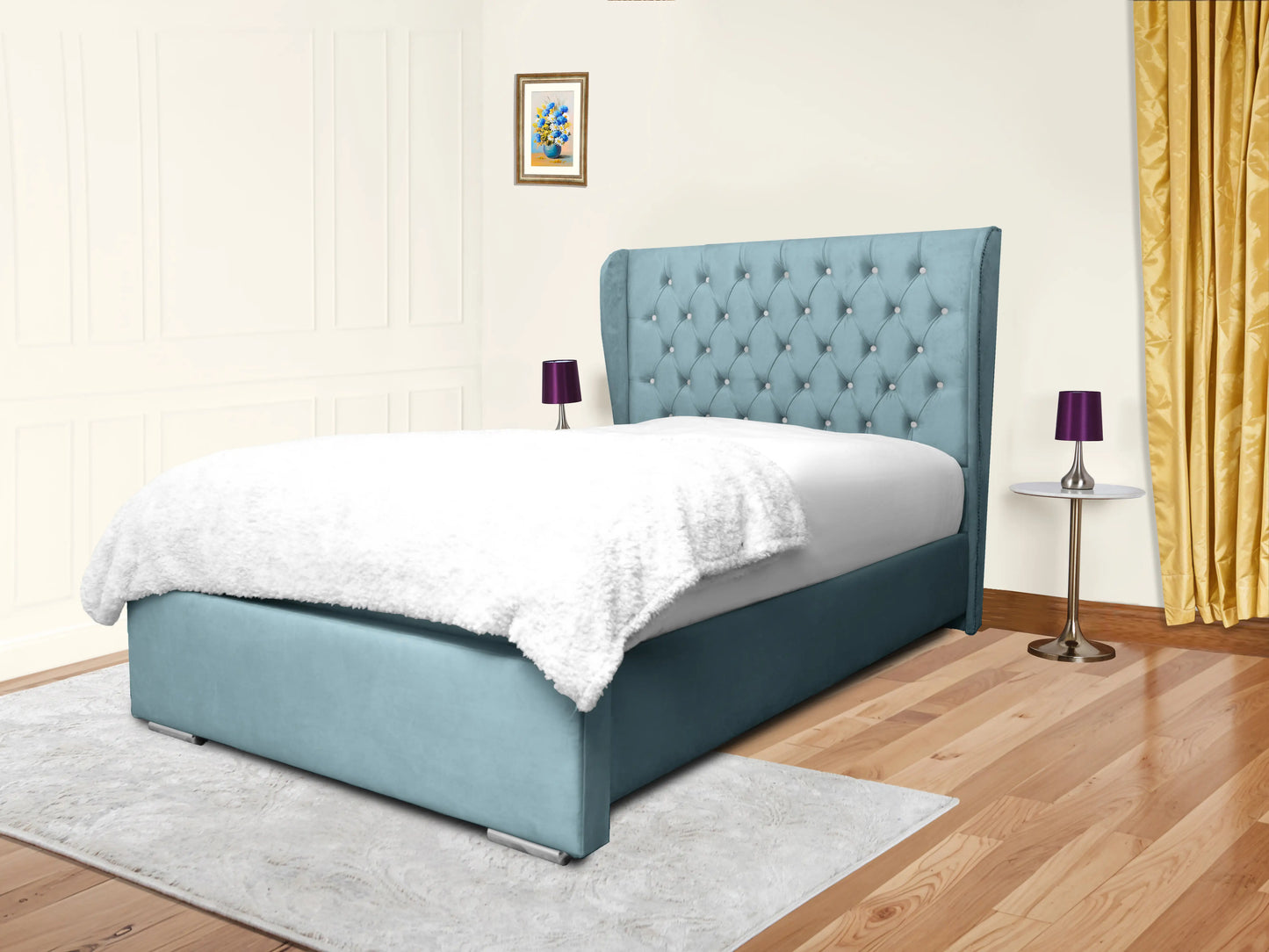 Miri Winged Upholstered Bed