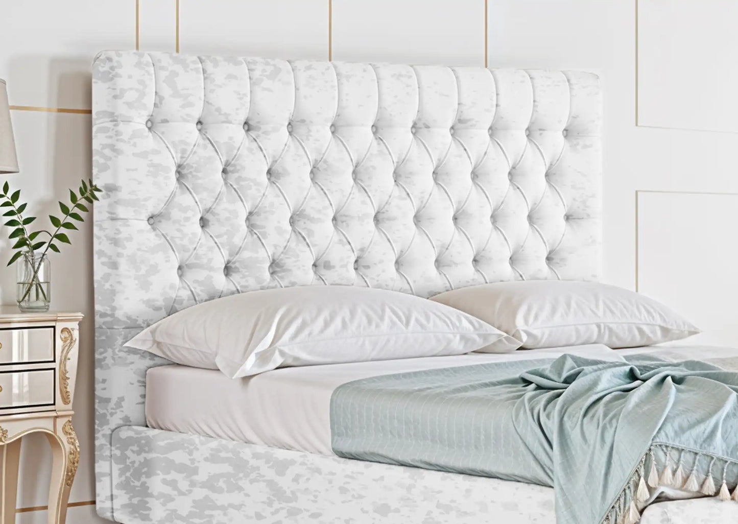 Prague Upholstered Bed