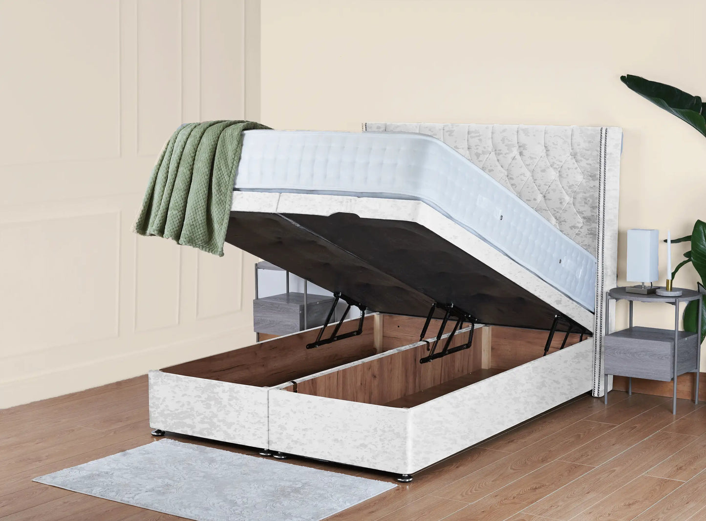 Hastings Ottoman Bed