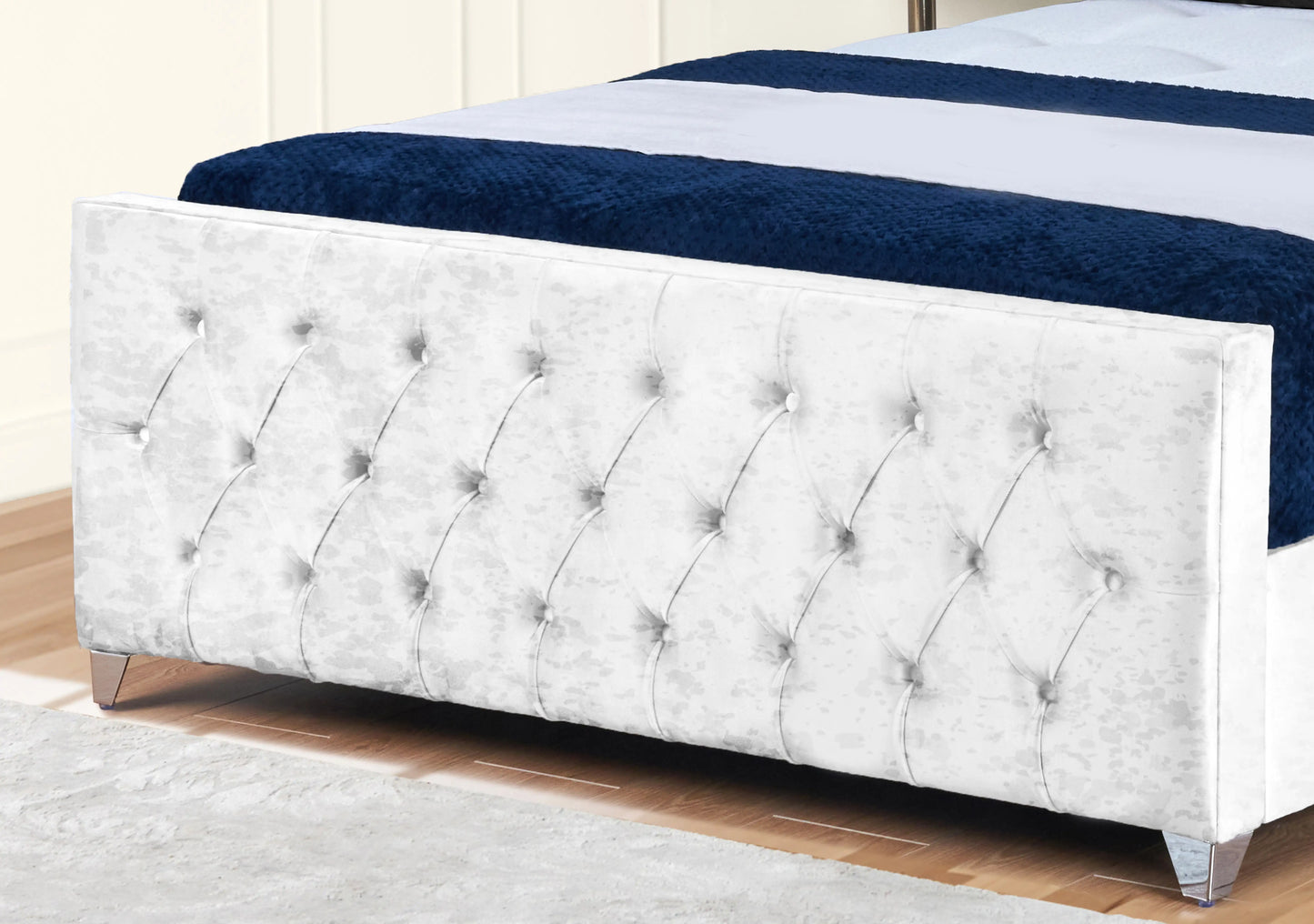 Florida Upholstered bed
