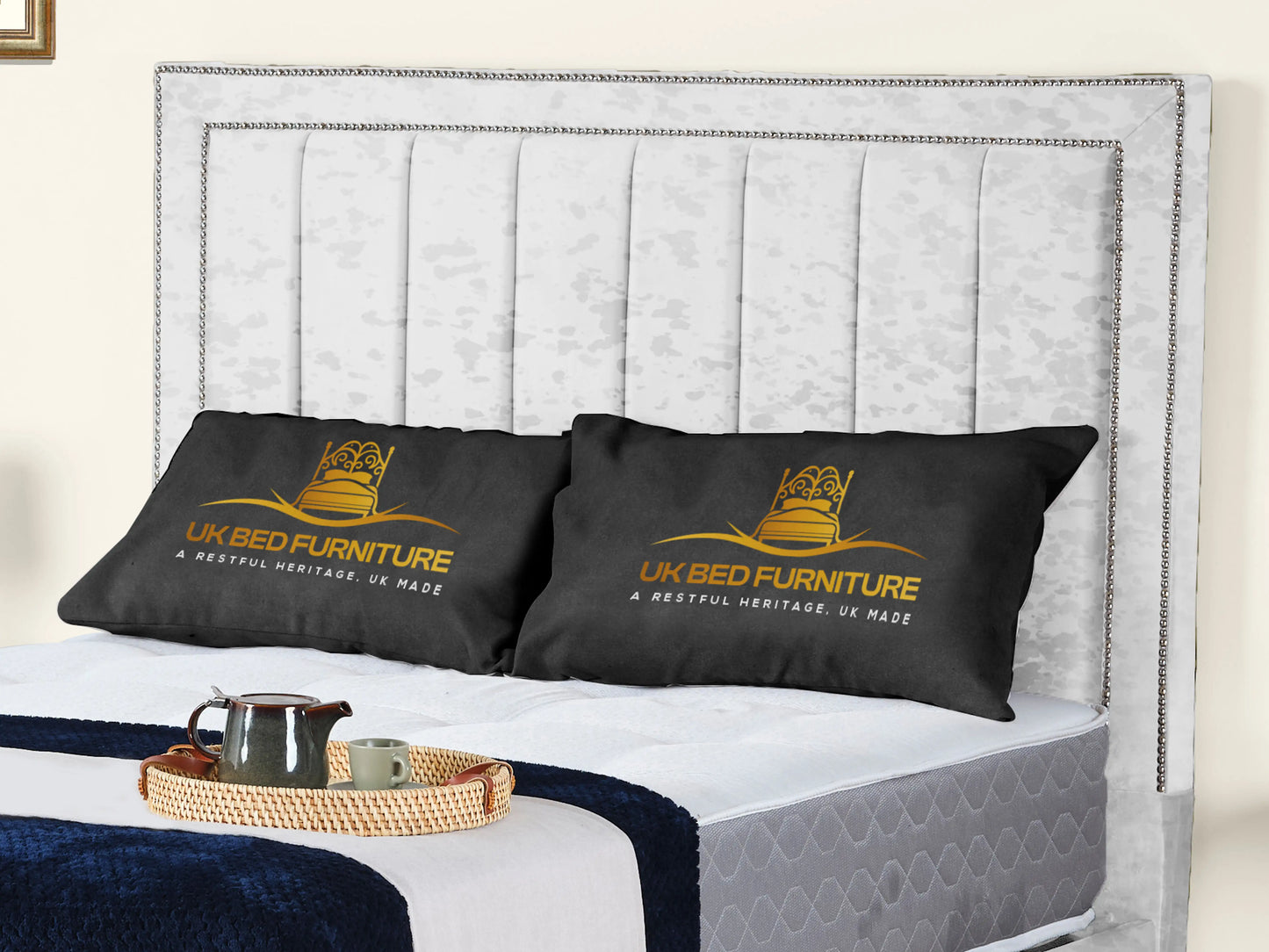 Serena Upholstered bed