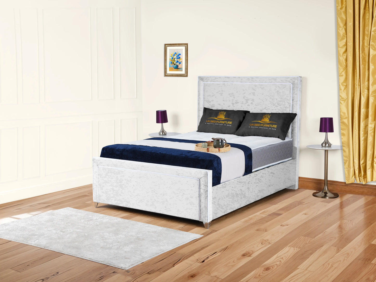Ariana Upholstered Bed