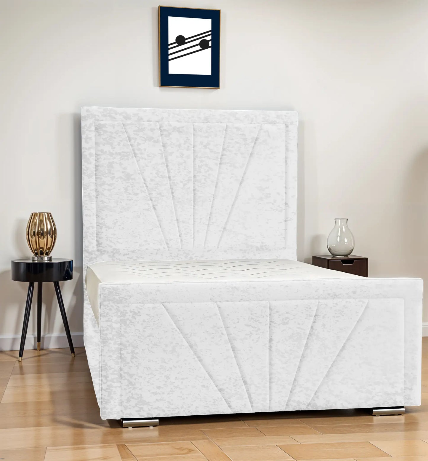 Zahah upholstered bed