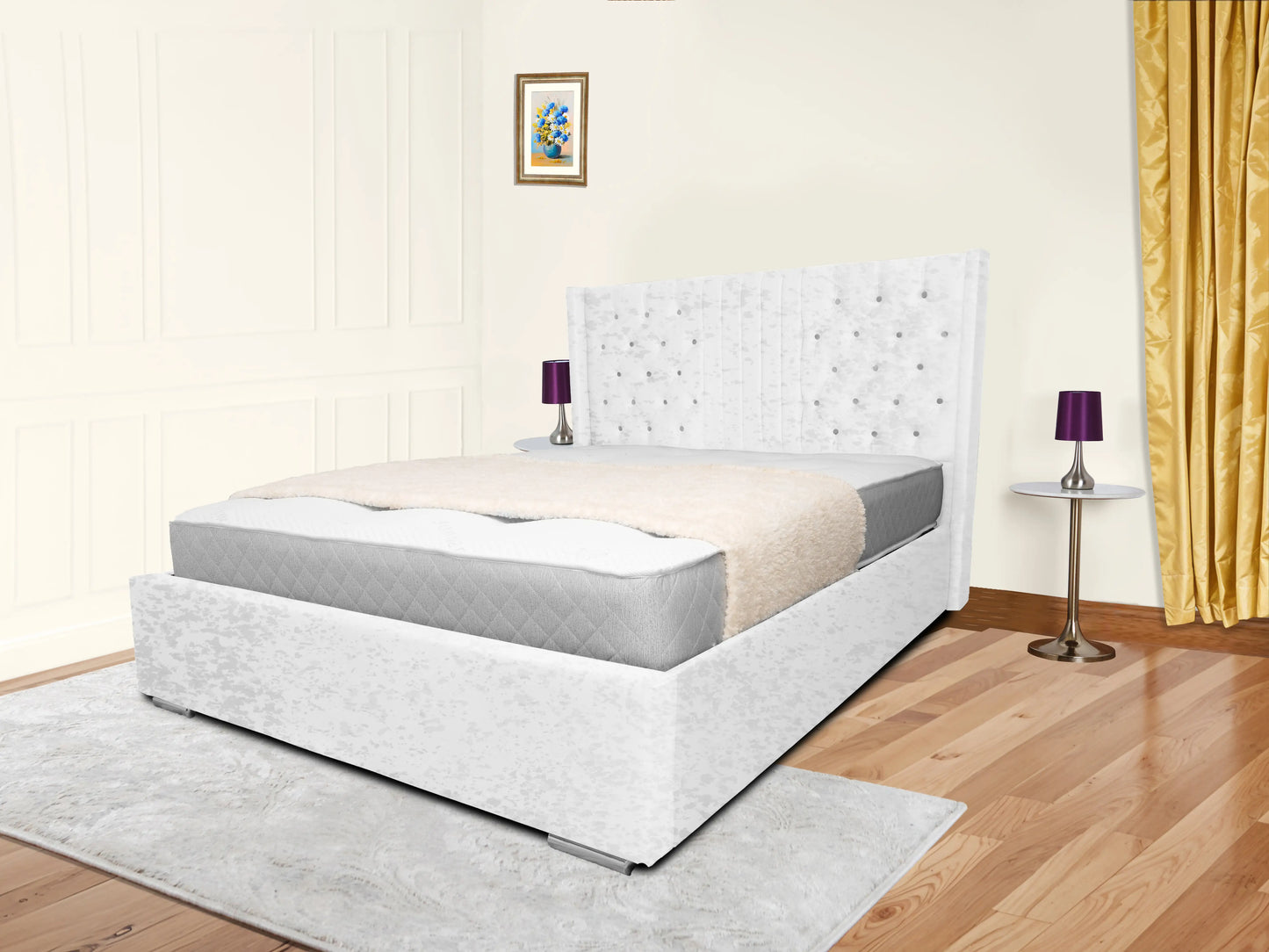 Middleton Winged Upholstered Bed