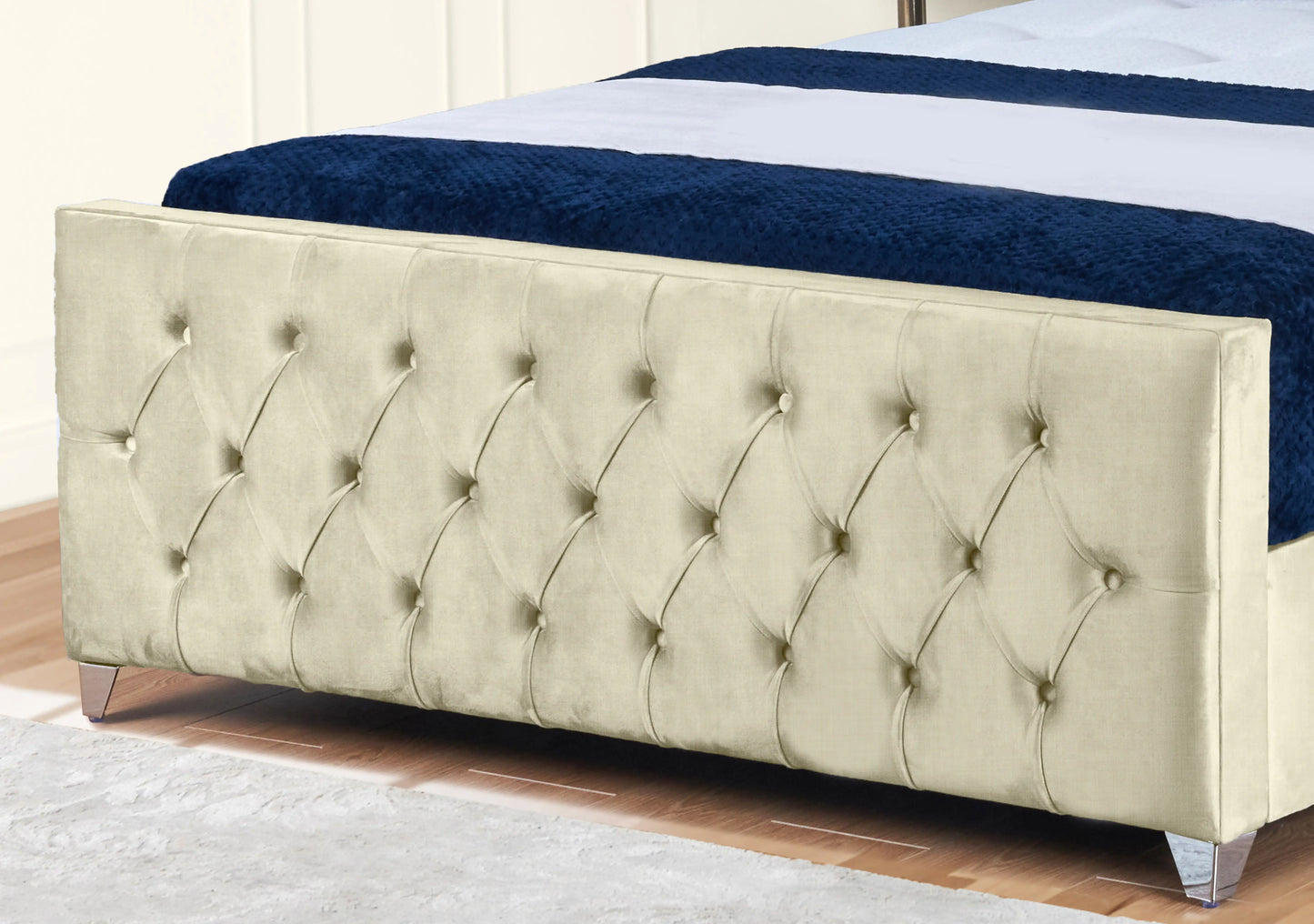Florida Upholstered bed