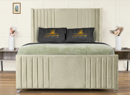 Elise lined winged Upholstered Bed