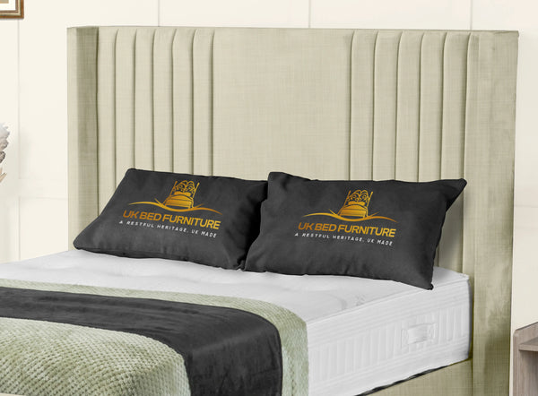 Elise lined winged Upholstered Bed