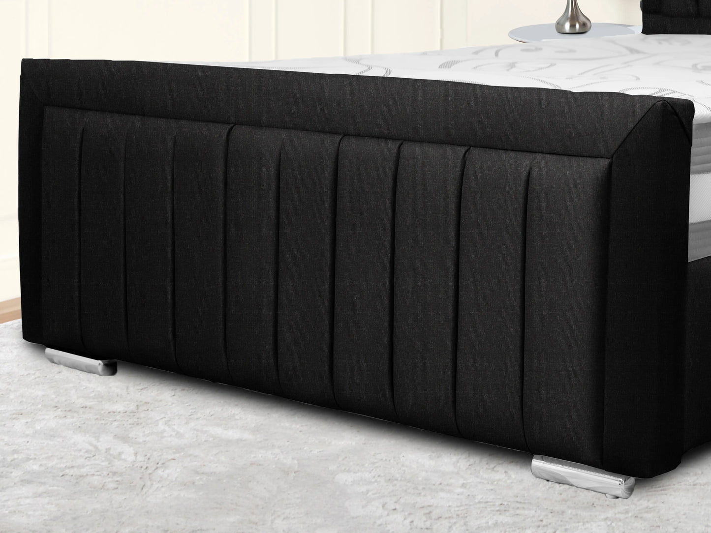 Madrid Upholstered bed