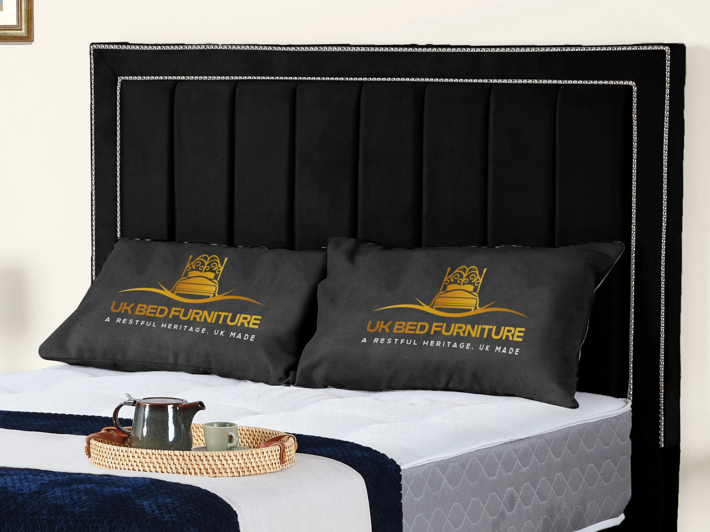 Serena Upholstered bed