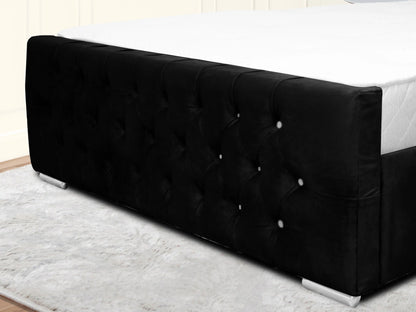 Kendall Winged Upholstered Bed