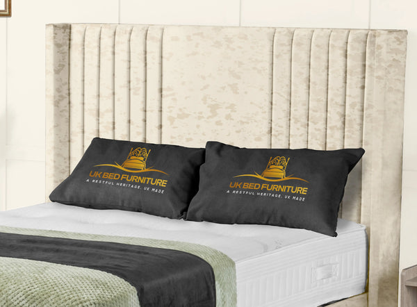 Elise lined winged Upholstered Bed