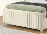 Elise lined winged Upholstered Bed