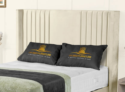 Elise lined winged Upholstered Bed