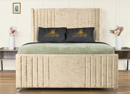 Elise lined winged Upholstered Bed