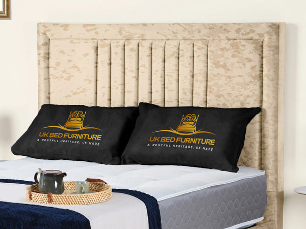 Cannas upholstered bed