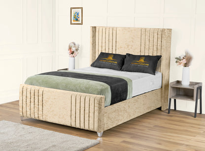 Elise lined winged Upholstered Bed