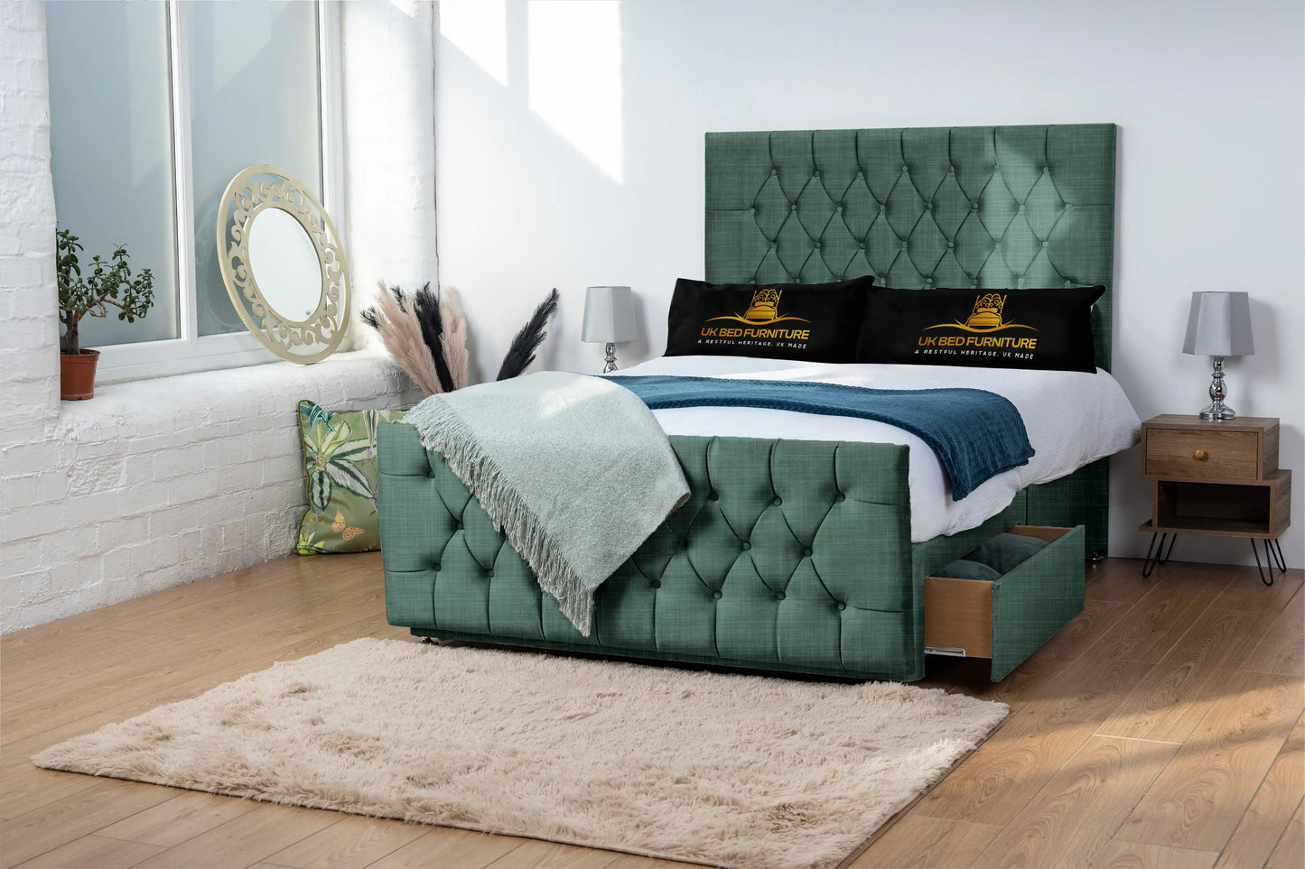 Jublie Chesterfield Divan Bed
