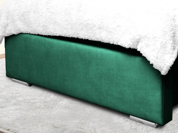 Miri Winged Upholstered Bed