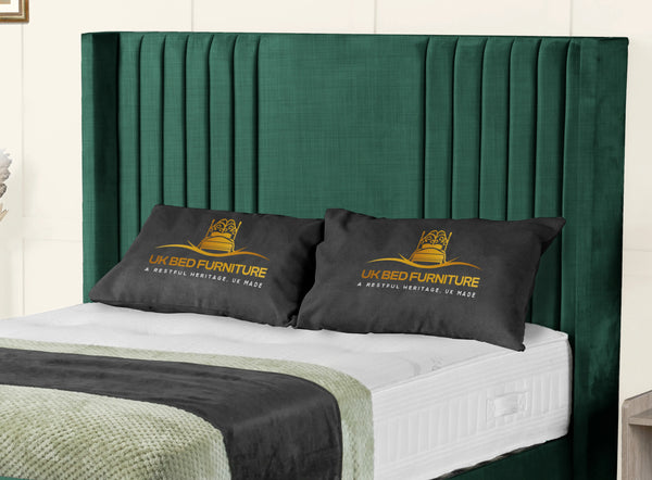 Elise lined winged Upholstered Bed