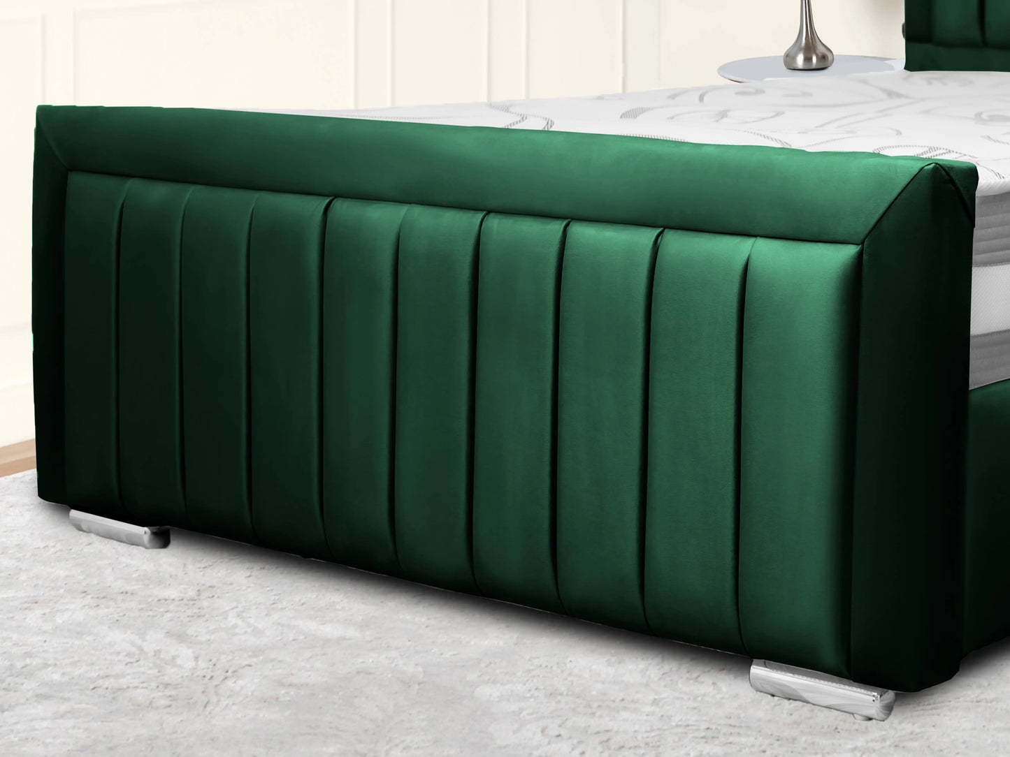 Madrid Upholstered bed