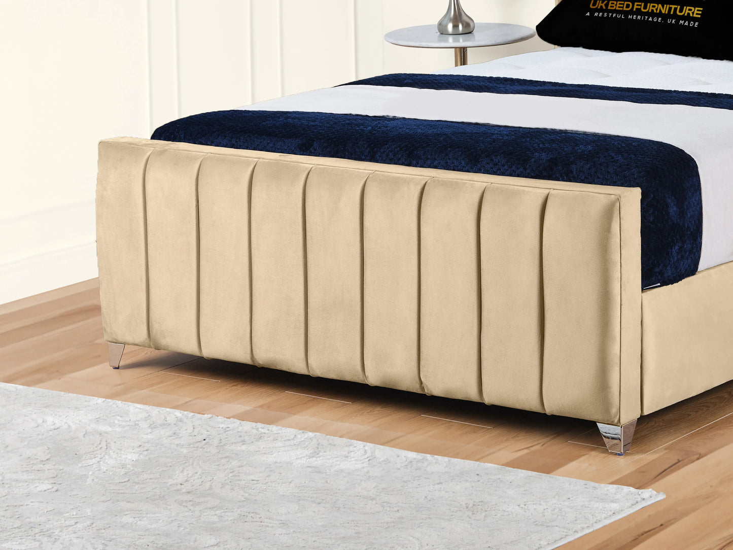Empire Winged upholstered Bed