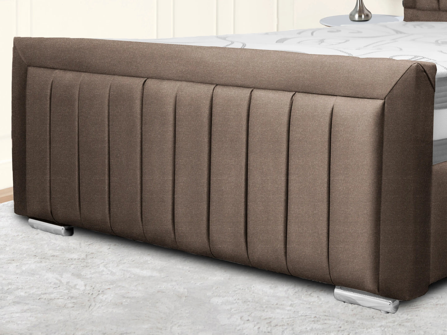 Madrid Upholstered bed