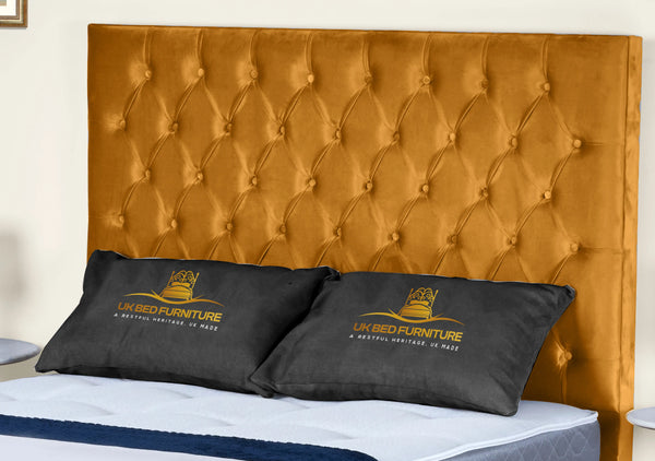 Florida Upholstered bed